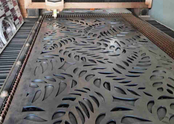 Ưu điểm của cắt laser CNC hoa văn thép