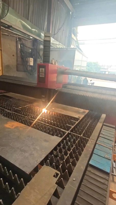 Cắt Laser CNC Thép Chính Xác Cao – Xu Hướng Gia Công Tối Ưu Trong Ngành Cơ Khí